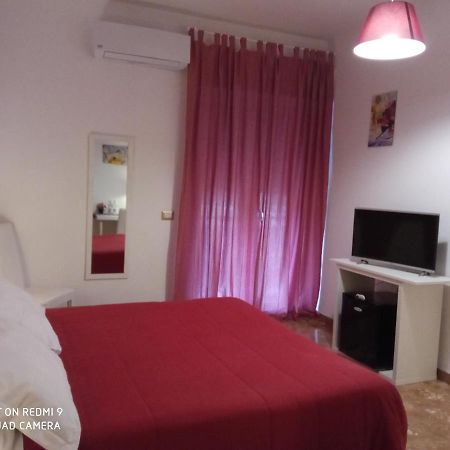 كاتانيا Bed & Breakfast Fontanarossa Airport -Private Parking- المظهر الخارجي الصورة
