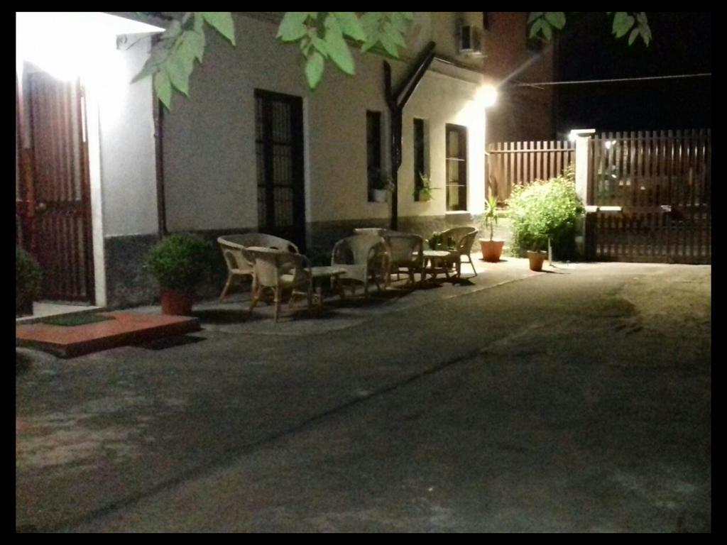 كاتانيا Bed & Breakfast Fontanarossa Airport -Private Parking- المظهر الخارجي الصورة